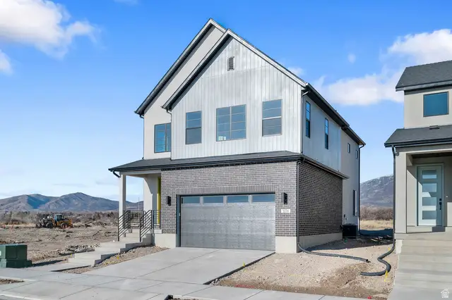 5056 W Green Ash Ln, Highland, UT 84003 - Image #2