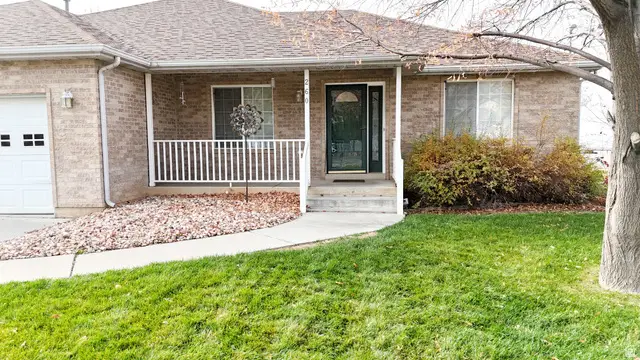 260 S Center St, Santaquin, UT 84655 - Image #2