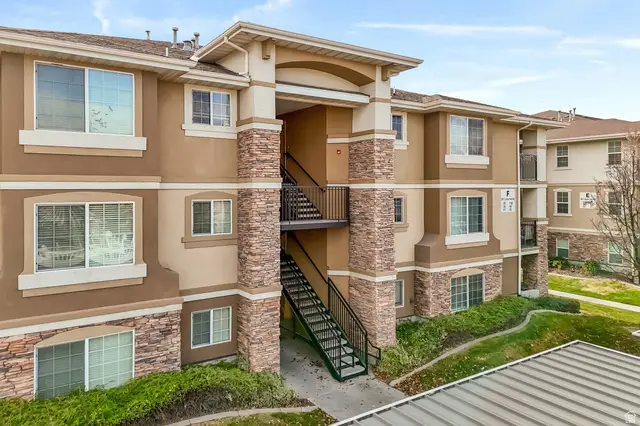 224 E Spencer Peak Way S #F6, Draper, UT 84020 - Image #1