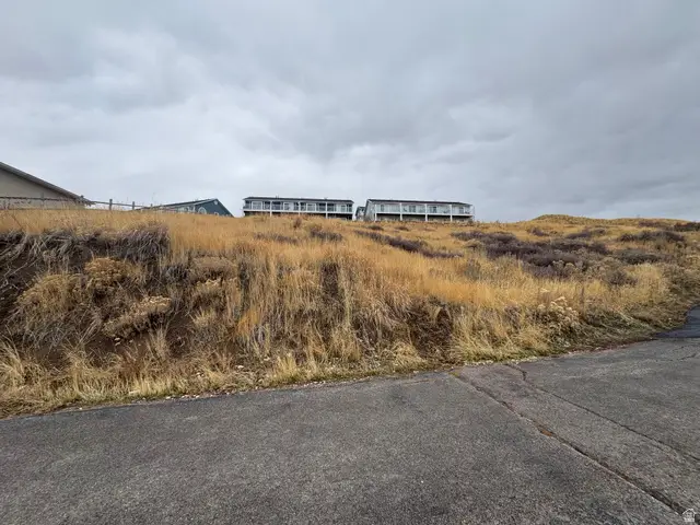 925 N Blackberry Dr #16, Garden City, UT 84028 - Image #2