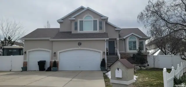 597 W 2075 Cir N, Centerville, UT 84014 - Image #1