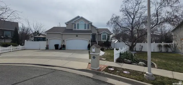 597 W 2075 Cir N, Centerville, UT 84014 - Image #2