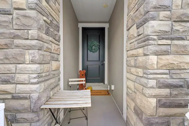 4438 W Autumn Shade Ln, Herriman, UT 84096 - Image #2