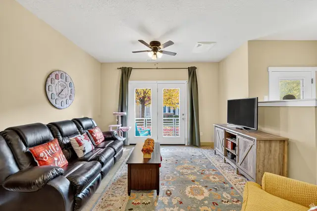 11293 S Sweet Pea Ln W, South Jordan, UT 84095 - Image #3