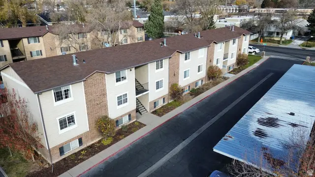 883 E Arnecia Ct #31, Millcreek, UT 84106 - Image #2