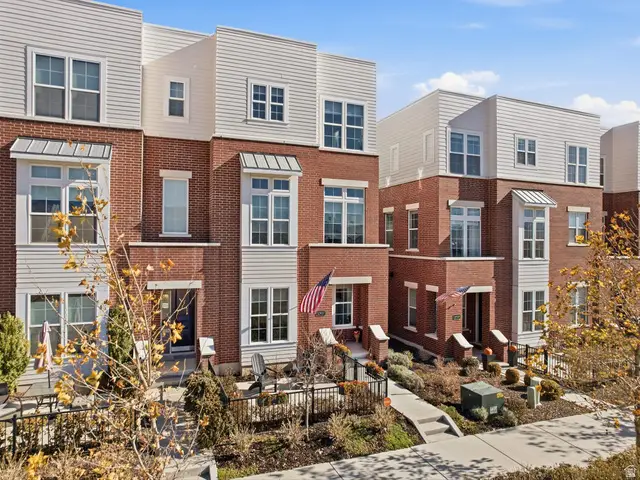 10907 S Lake Run Rd W, South Jordan, UT 84009 - Image #2