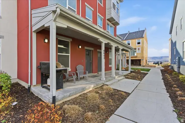 6643 W Skip Rock Rd S, South Jordan, UT 84009 - #3