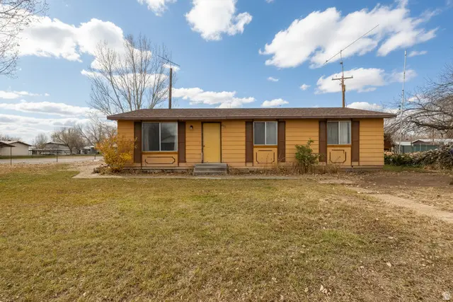 495 E 400 S, Roosevelt, UT 84066 - Image #1