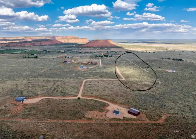 205 S Copper Rd, Kanab, UT 84741 - Image #1