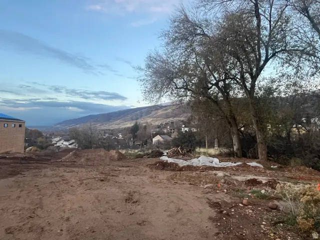 795 E Abby Ln #5, Bountiful, UT 84010 - Image #2