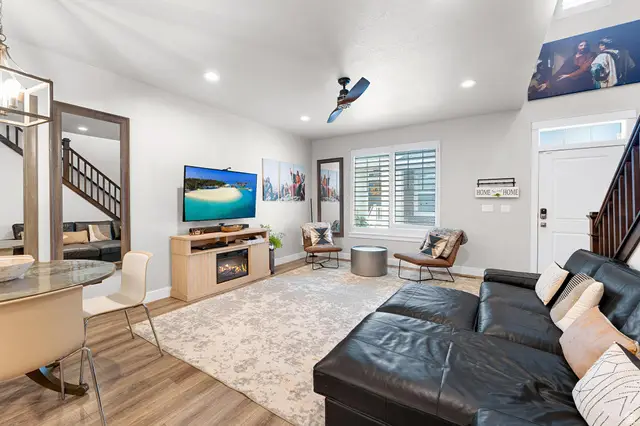 252 E Kirsten Ln N, North Salt Lake, UT 84054 - Image #3