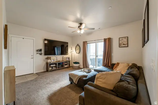 203 E Jordan Ridge Blvd #205, Saratoga Springs, UT 84045 - Image #2