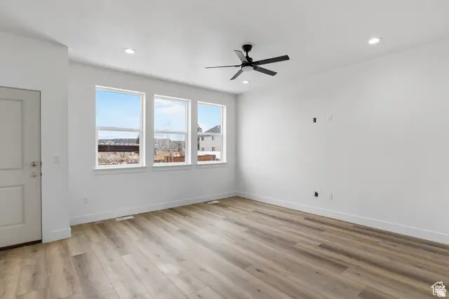 244 W Crescent Ln #95, Tooele, UT 84074 - Image #3