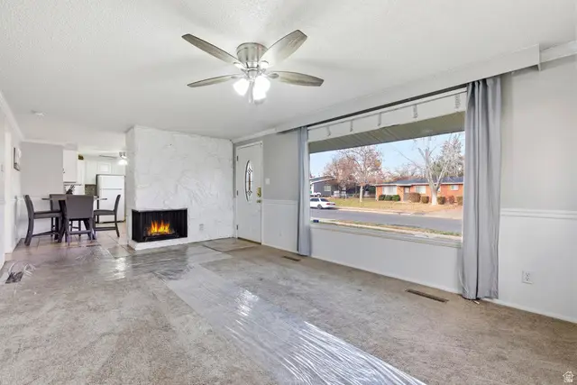 1715 N Alder St, Layton, UT 84041 - Image #3