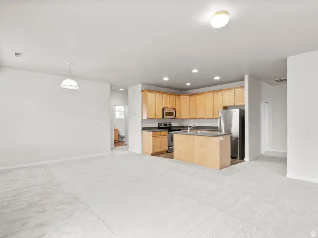 12399 Stockade Ln, Herriman, UT 84096 - Image #3