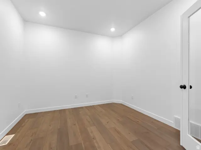 193 N Husker Ln, Saratoga Springs, UT 84043 - Image #3