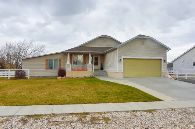 397 Triple Crown Way, Grantsville, UT 84029 - Image #2