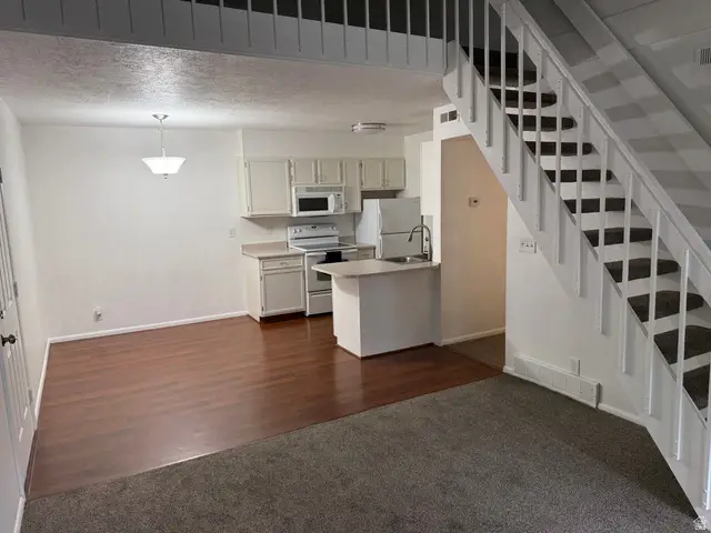 1222 E Waterside Cv S #31, Midvale, UT 84047 - Image #3