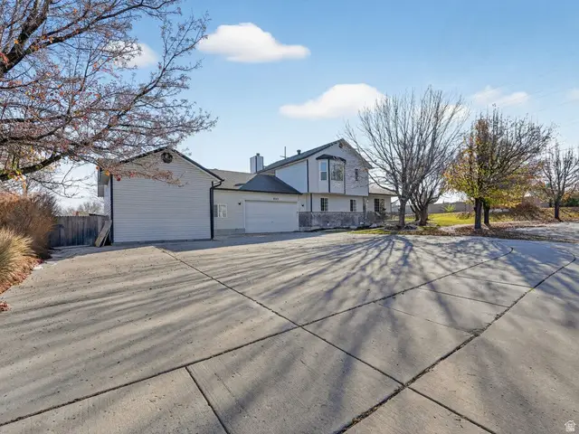 8983 S 3860 W, West Jordan, UT 84088 - Image #2