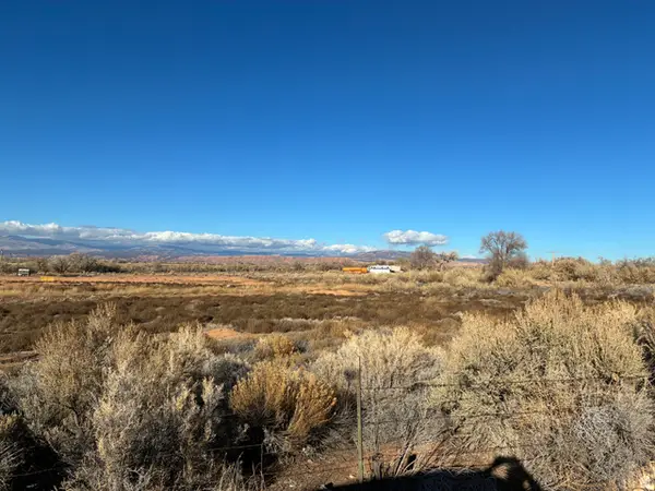 4265 N 10500 E, Lapoint, UT 84039