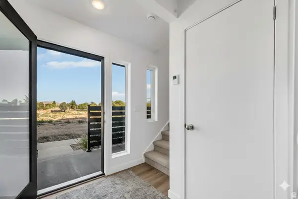 4483 S 500 E #2, Millcreek, UT 84107