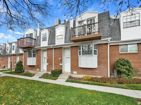 651 E Williamsburg Cir S, Sandy, UT 84070