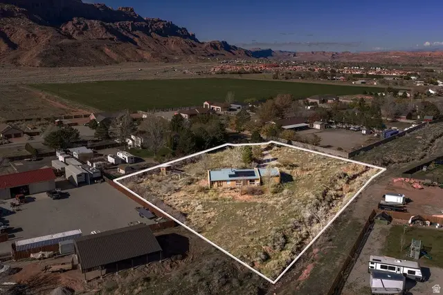 4050 E Querencia Ct, Moab, UT 84532 - Image #1