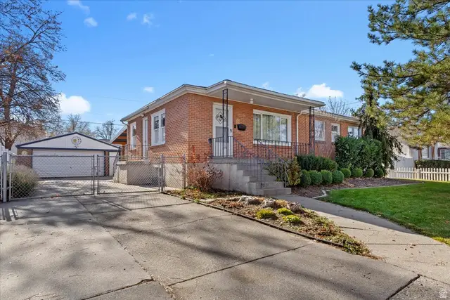 119 W 5878 S, Murray, UT 84107 - Image #2