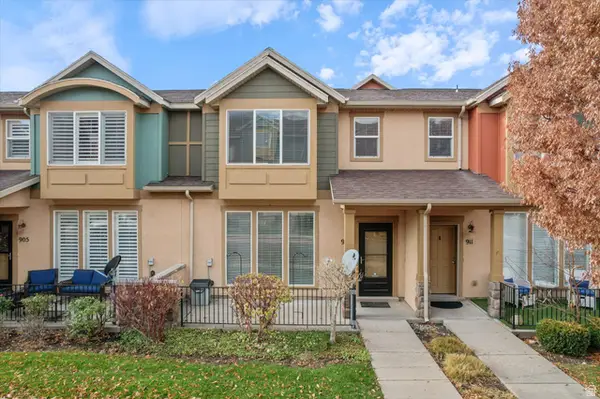 907 N Farmington Crossing W, Farmington, UT 84025