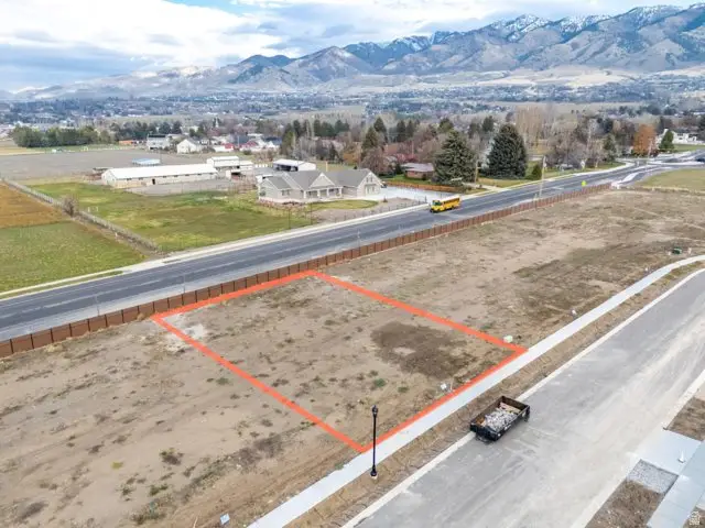 709 E 2475 N #11, North Logan, UT 84341 - Image #2