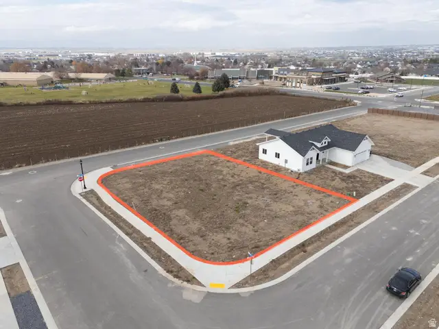 611 E 2450 N #1, North Logan, UT 84341 - Image #2