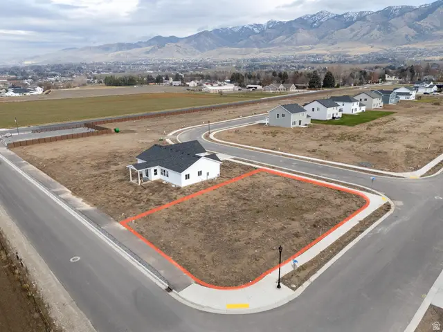 611 E 2450 N #1, North Logan, UT 84341 - Image #3