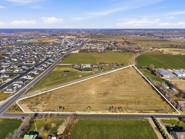 9800 S Woodland Hills Dr, Salem, UT 84653 - Image #1