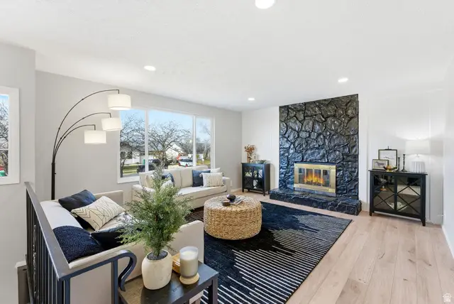 11139 S 1330 E, Sandy, UT 84092 - Image #3