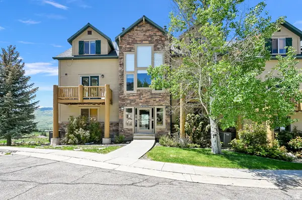 5063 Lakeview Dr #1003, Eden, UT 84310