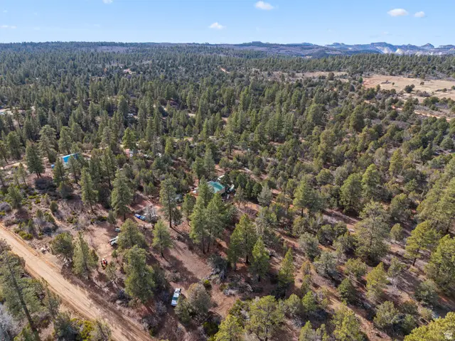 15 Pine St #15, Orderville, UT 84758 - Image #2