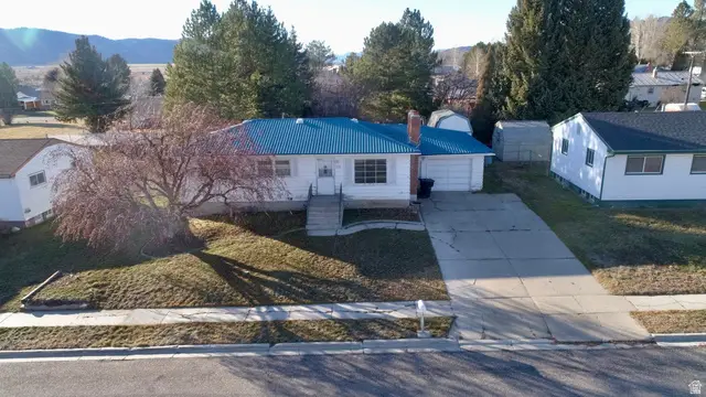 310 Court St, Soda Springs, ID 83276 - Image #2
