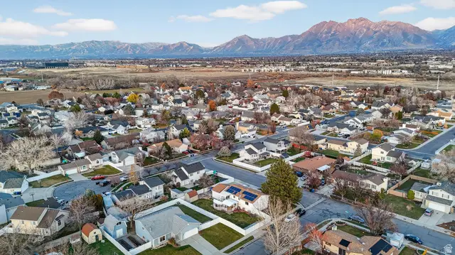 8772 S Midvalley Dr, West Jordan, UT 84088 - Image #3