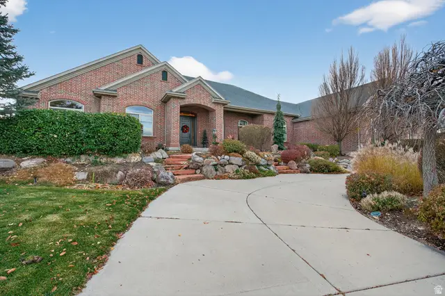 15310 S Scenic Crest Cir, Bluffdale, UT 84065 - Image #2