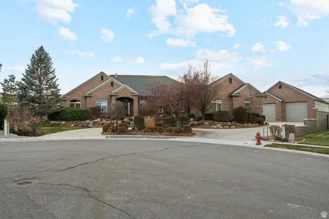 15310 S Scenic Crest Cir, Bluffdale, UT 84065 - Image #3