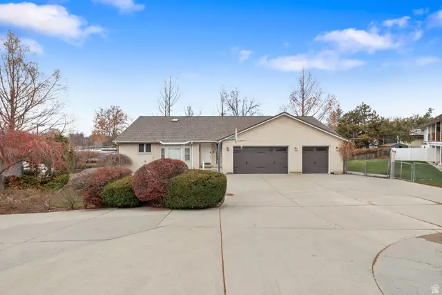 1504 E Spring Ln, Holladay, UT 84117 - Image #2