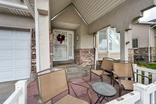 4553 S Cottage Ln, Murray, UT 84107 - Image #3