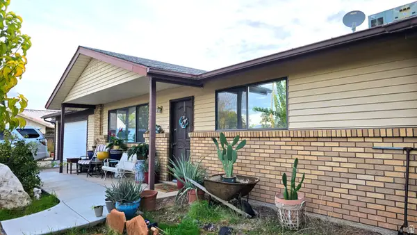 651 N Quail Ridge Dr, Washington, UT 84780