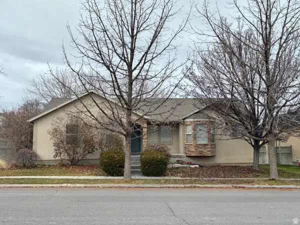 7657 N Ranches Pkwy E, Eagle Mountain, UT 84005