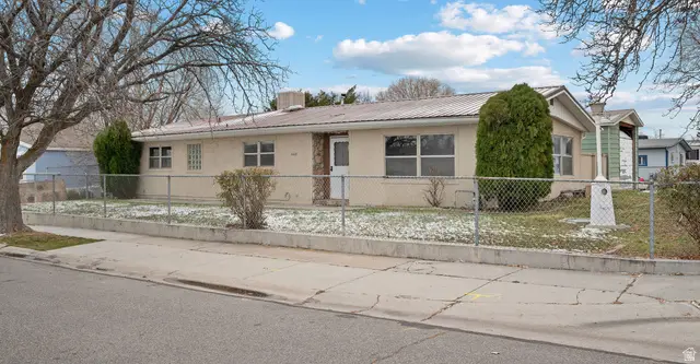 3827 W Country Squire Dr S, West Jordan, UT 84088 - Image #2