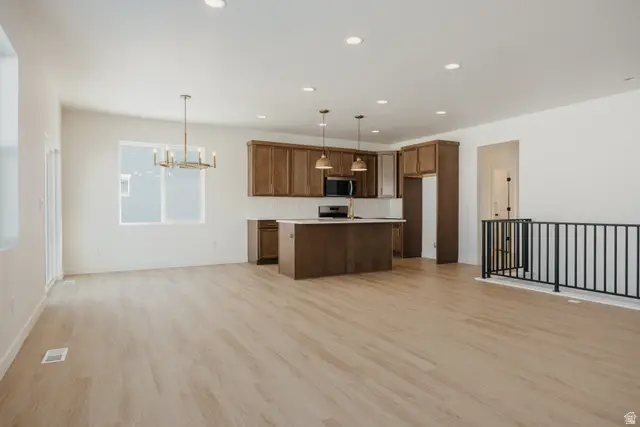 1159 E Blackfeet Dr #522, Eagle Mountain, UT 84005 - Image #2