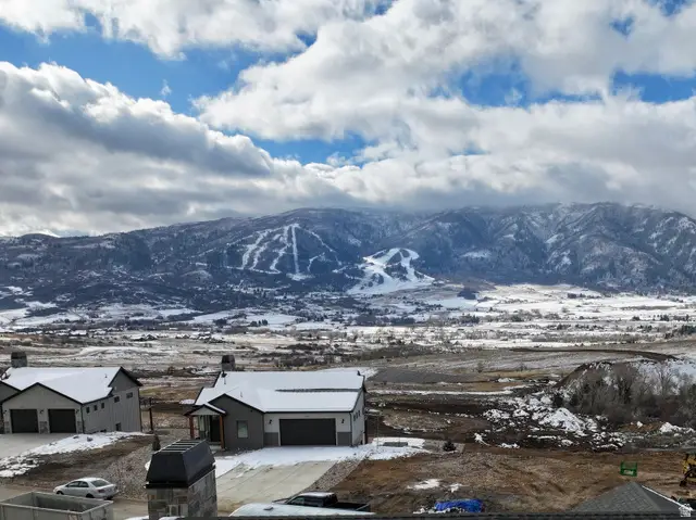 4634 N Seven Bridges Rd #27, Eden, UT 84310 - Image #3