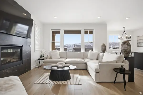 11687 N Shoreline Dr, Hideout, UT 84036