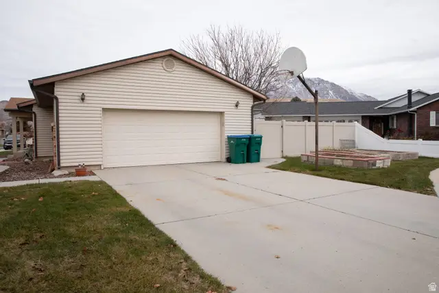 922 N 550 E, Orem, UT 84097 - Image #2