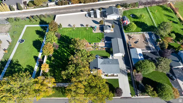 12243 S Janice Dr, Riverton, UT 84065 - Image #2